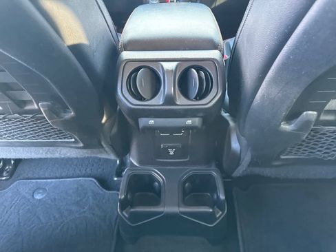 Used 2021 Jeep Gladiator Mojave image 31