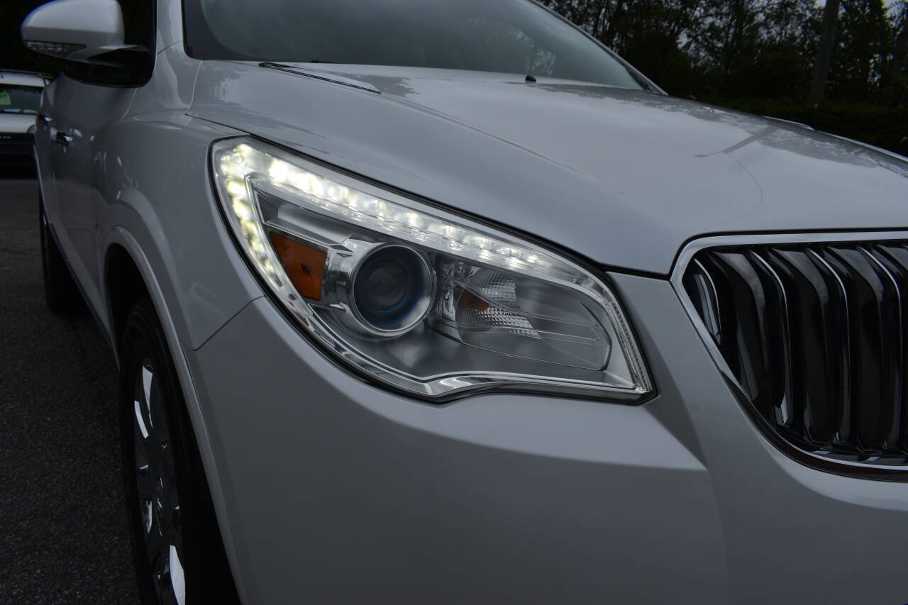 Used 2017 Buick Enclave Leather FWD image 43