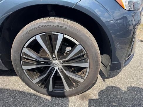 Used 2023 Volvo XC60 B5 Plus w/ Climate Package image 2