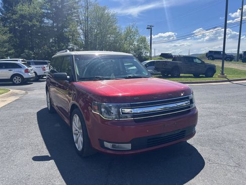 Used 2013 Ford Flex SEL image 7