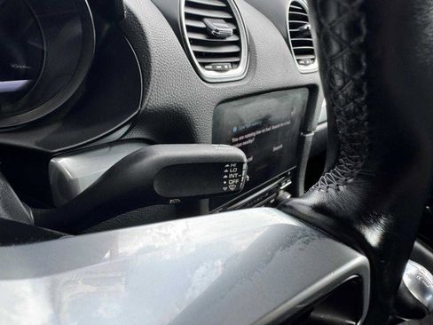 Used 2017 Porsche 718 Cayman S image 21