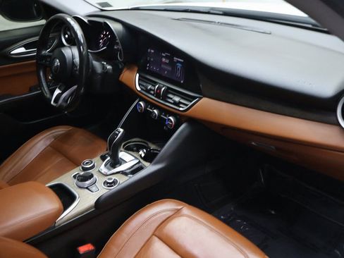 Used 2020 Alfa Romeo Giulia Ti w/ Active Blind Spot Package image 10