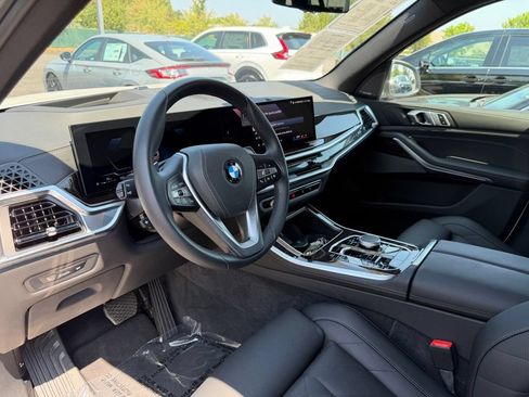 Used 2026 BMW X5 xDrive40i AWD/4WD image 14