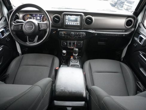 Used 2021 Jeep Wrangler Sport S image 18