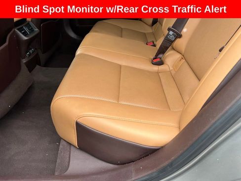Used 2019 Lexus ES 350 w/ Premium Package FWD image 17