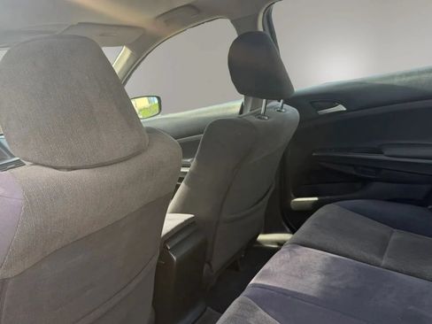 Used 2010 Honda Accord LX-P image 12