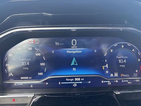 Used 2024 Chevrolet Silverado 3500 LT w/ Convenience Package image 27