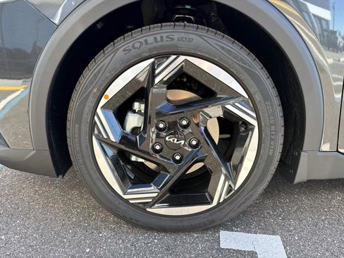 New 2025 Kia K4 EX image 10