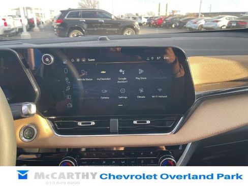 New 2026 Chevrolet Equinox ACTIV w/ Convenience Package III AWD/4WD image 26
