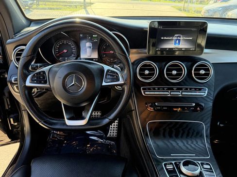 Used 2019 Mercedes-Benz GLC 350e 4MATIC w/ AMG Line image 15