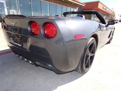 Used 2012 Chevrolet Corvette Convertible image 5