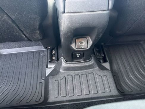 Used 2020 Jeep Renegade Altitude image 25