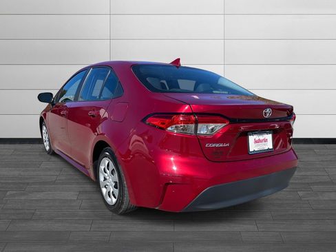 Used 2023 Toyota Corolla LE image 5