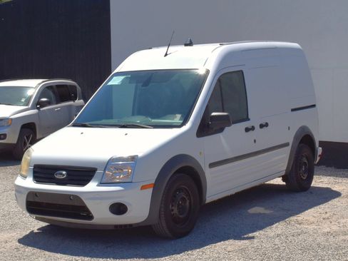 Used 2013 Ford Transit Connect XLT FWD image 3