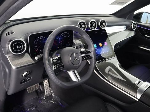 Certified 2026 Mercedes-Benz GLC 300 image 7