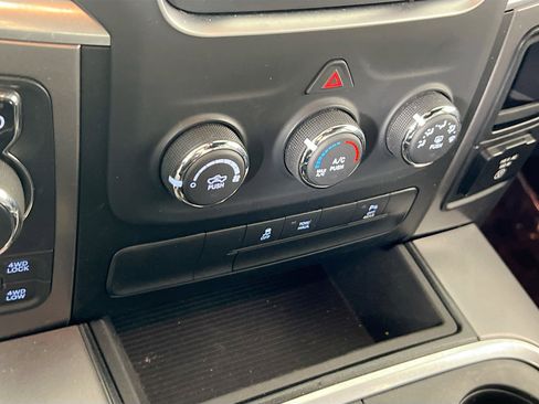 Used 2022 RAM 1500 Classic Warlock image 15