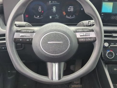 Used 2025 Hyundai Tucson SEL AWD/4WD image 7