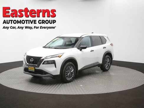 Used 2023 Nissan Rogue S AWD/4WD image 57