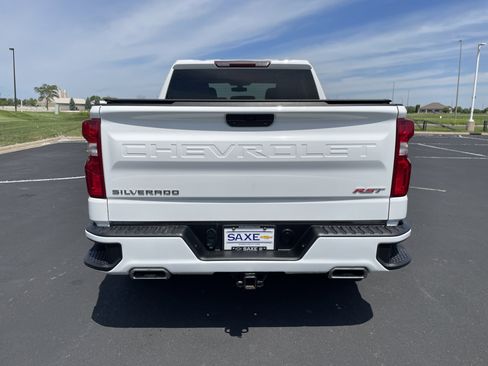 Used 2021 Chevrolet Silverado 1500 RST w/ Max Trailering Package AWD/4WD image 4