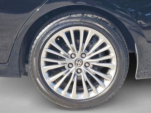 Used 2021 Toyota Avalon Limited w/ Advanced Safety Package image 23