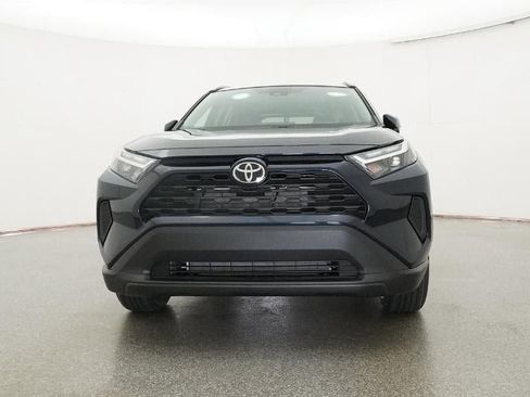 New 2025 Toyota RAV4 XLE image 31
