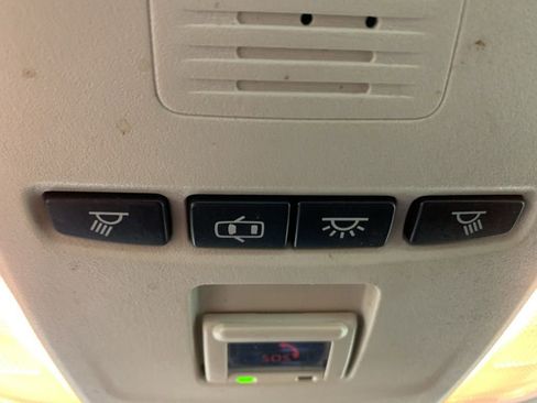 Used 2022 Toyota Corolla LE image 22