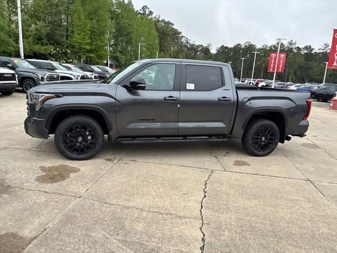 New 2026 Toyota Tundra Limited AWD/4WD image 2