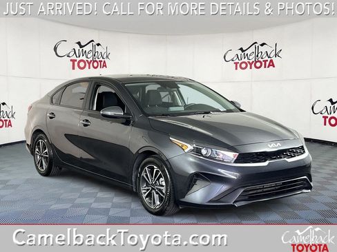 Used 2024 Kia Forte LXS w/ LXS Technology Package FWD image 1