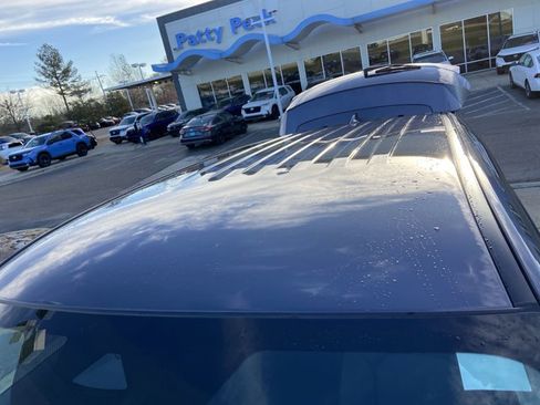 Used 2025 Honda Pilot EX-L image 15