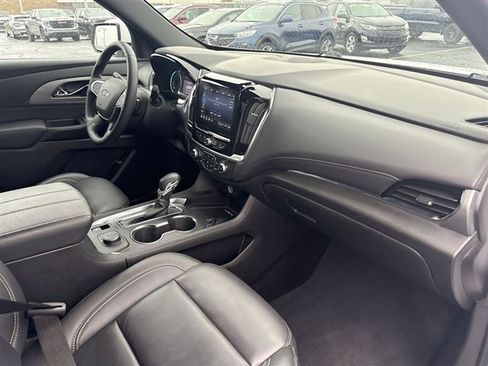 Certified 2023 Chevrolet Traverse LT w/ Midnight/Sport Edition image 27