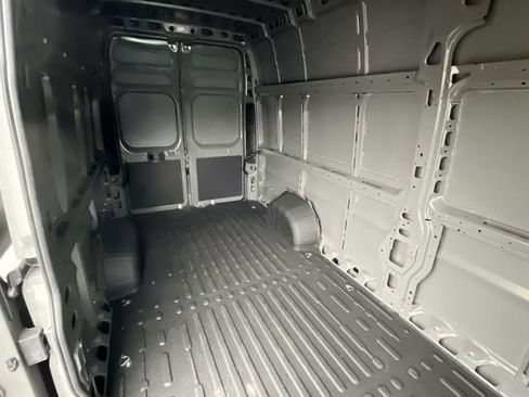 New 2026 RAM ProMaster 3500 w/ Premium Convenience Group FWD image 16
