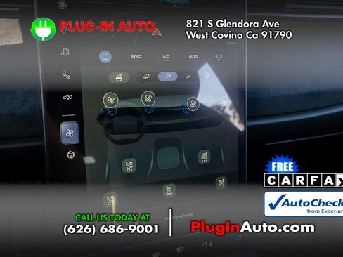 Used 2023 Fisker Ocean Extreme image 27