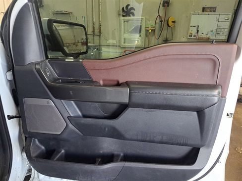 Used 2023 Ford F150 Lariat w/ Equipment Group 502A High image 16