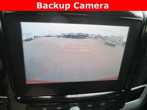 Used 2019 Chevrolet Traverse LT image 13