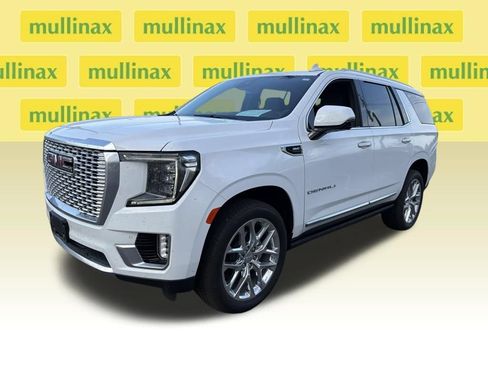 Used 2024 GMC Yukon Denali AWD/4WD image 5