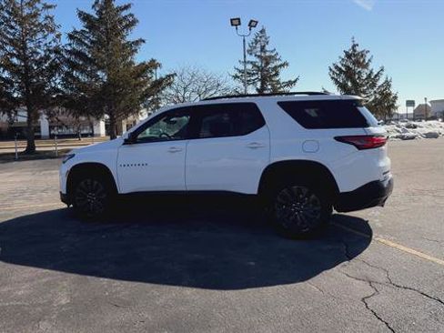 Certified 2023 Chevrolet Traverse RS image 4
