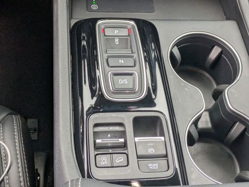 Certified 2025 Honda Pilot EX-L image 25