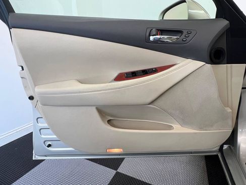 Used 2012 Lexus ES 350 FWD image 7