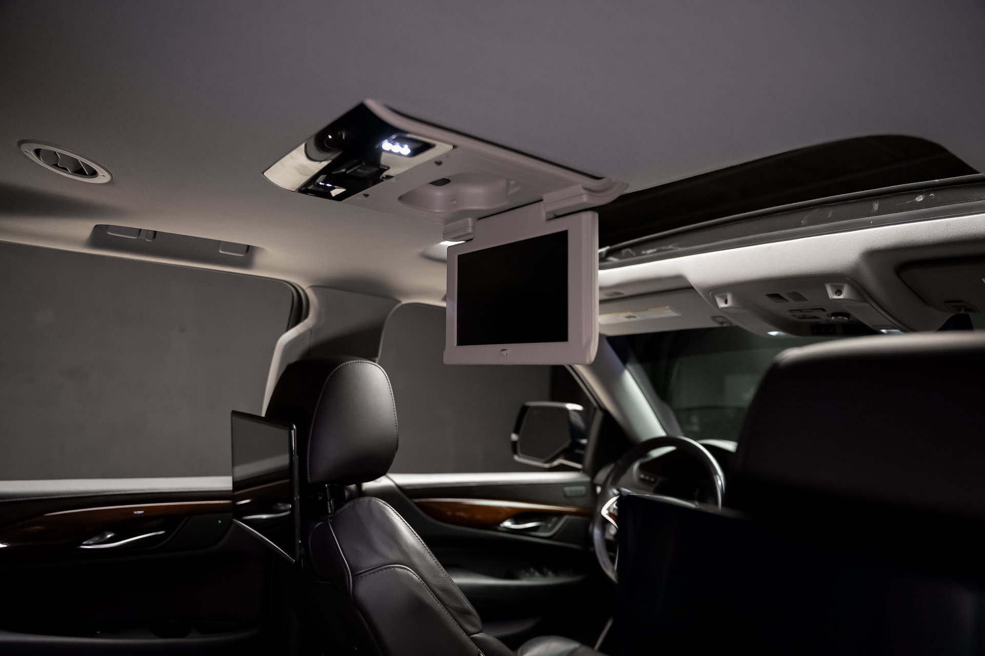 Used 2020 Cadillac Escalade Luxury RWD image 65