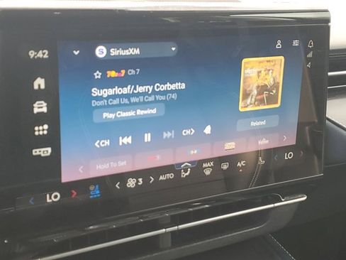 Certified 2024 Lincoln Nautilus Reserve w/ Equipment Group 202A image 26