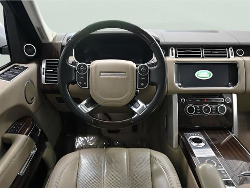 Used 2017 Land Rover Range Rover HSE AWD/4WD image 11