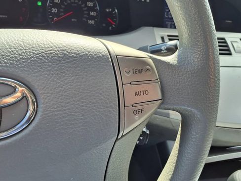 Used 2008 Toyota Avalon Touring FWD image 22