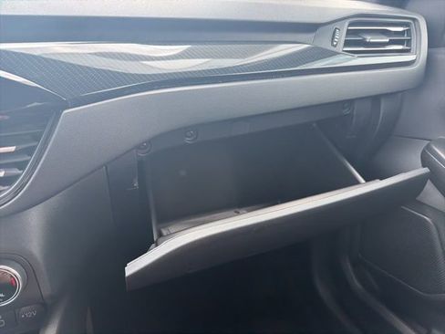 Used 2024 Ford Escape ST-Line image 23