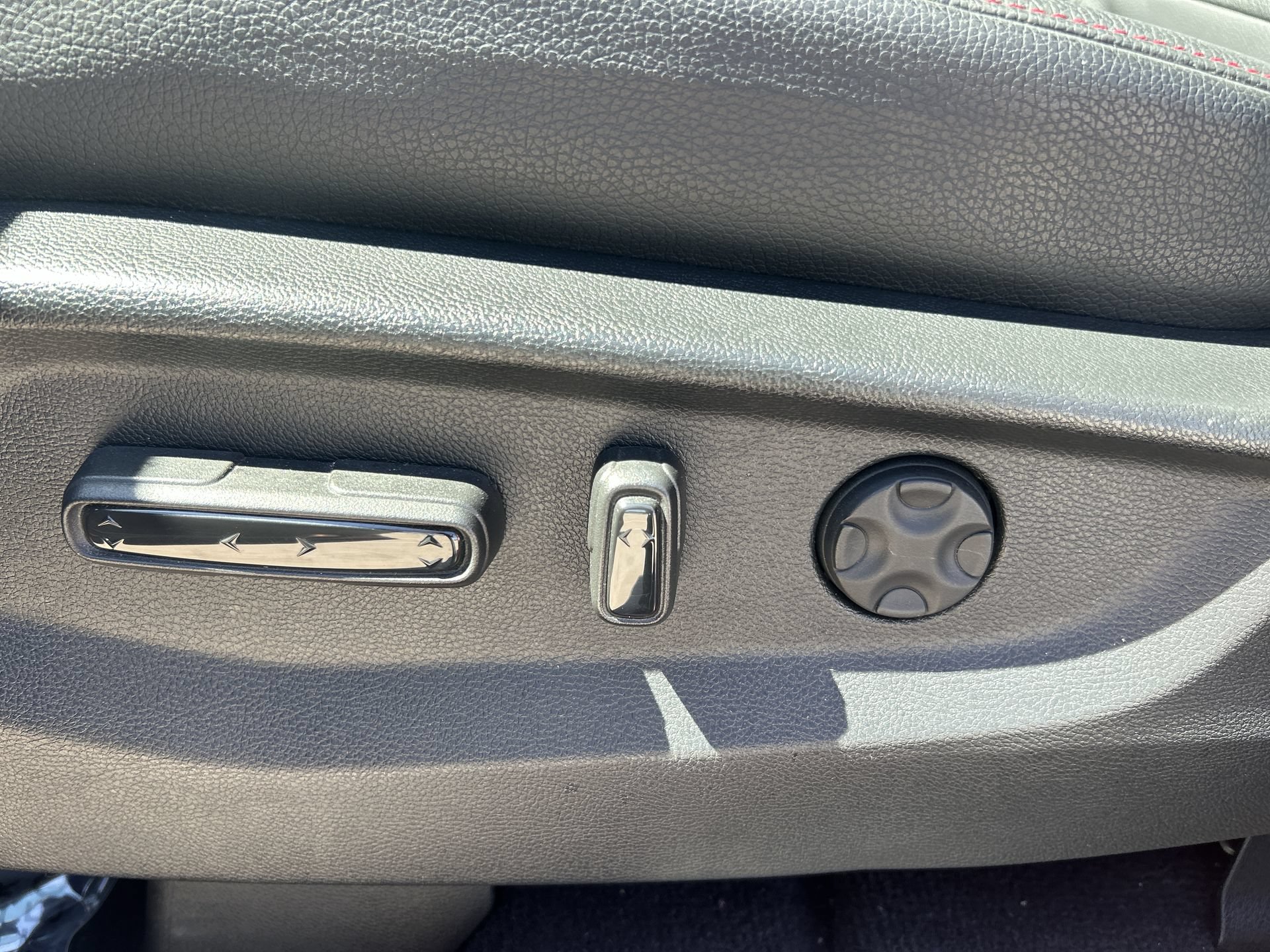Certified 2025 Honda Odyssey Sport-L image 14