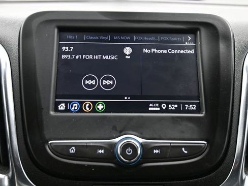 Used 2023 Chevrolet Equinox LT image 16