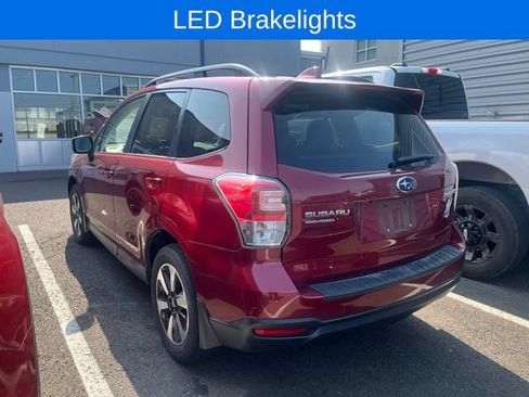 Used 2018 Subaru Forester 2.5i Premium w/ Protection Package #1 AWD/4WD image 3