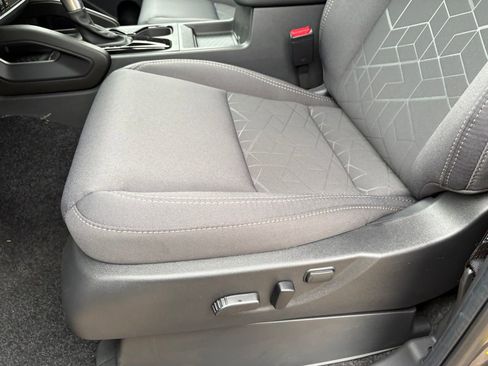 New 2026 Nissan Frontier SV w/ All-Weather Content Package image 19