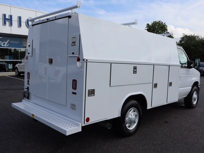 New 2026 Ford E-350 and Econoline 350 Super Duty w/ Power Equipment Group