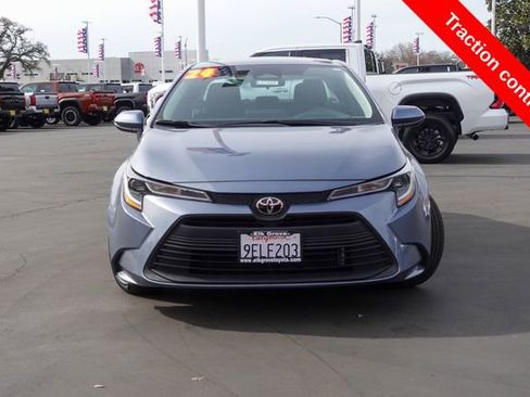 Certified 2024 Toyota Corolla LE image 3