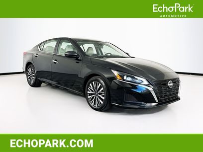 Used 2025 Nissan Altima 2.5 SV